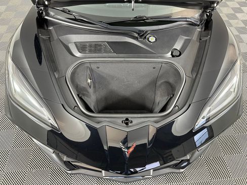 Used 2020 Chevrolet Corvette Stingray Premium Cpe w/ 3LT Preferred Equipment Group image 25