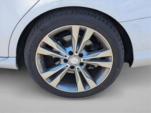 Used 2016 Mercedes-Benz C 300 Sedan image 9