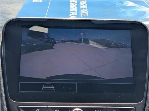 Used 2021 Chevrolet Malibu LS image 12