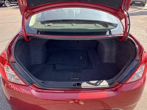 Used 2019 Nissan Versa SV FWD image 28