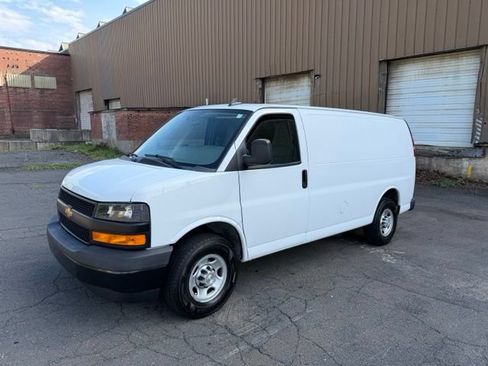 Used 2021 Chevrolet Express 2500 w/ Driver Convenience Package RWD image 1