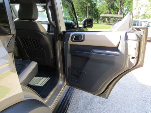 Used 2025 Ford Bronco Big Bend AWD/4WD image 19