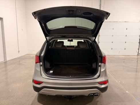 Used 2018 Hyundai Santa Fe Sport w/ 2.0T Ultimate Tech Package 05 FWD image 9