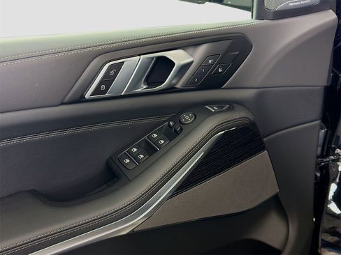 New 2026 BMW X5 xDrive40i w/ M Sport Package image 21