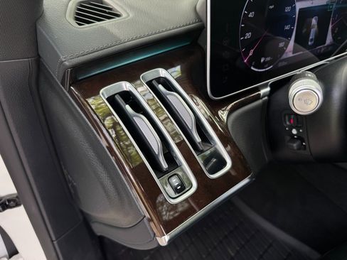 Used 2023 Mercedes-Benz S 580 4MATIC Sedan image 16