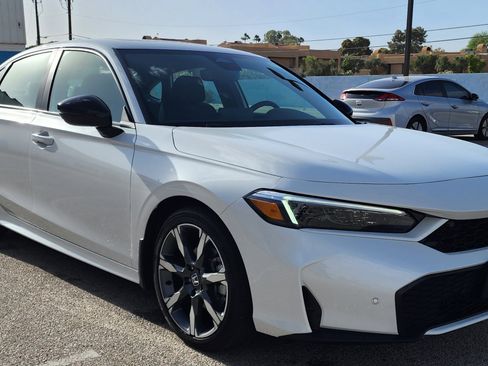 Used 2026 Honda Civic Sport Touring image 3