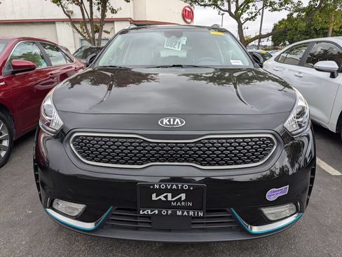 Used 2019 Kia Niro EX FWD image 5