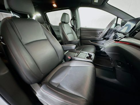Used 2025 Honda Odyssey Sport-L image 33