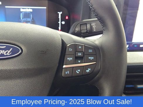 New 2025 Ford Maverick XLT w/ XLT Luxury Package AWD/4WD image 33