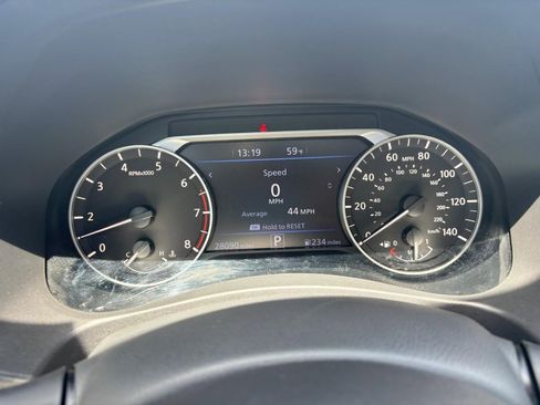 Used 2022 Nissan Altima 2.5 SR w/ Midnight Edition Package AWD/4WD image 16