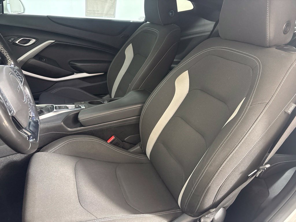Used 2020 Chevrolet Camaro LT RWD image 20