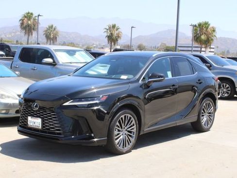 Certified 2024 Lexus RX 450h AWD w/ Convenience Package image 3