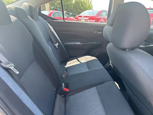Used 2023 Nissan Versa SV FWD image 21