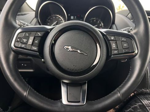 Used 2019 Jaguar F-TYPE Convertible image 19