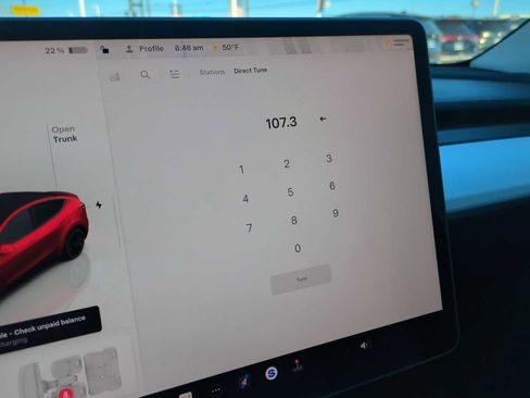 Used 2023 Tesla Model Y Performance image 13