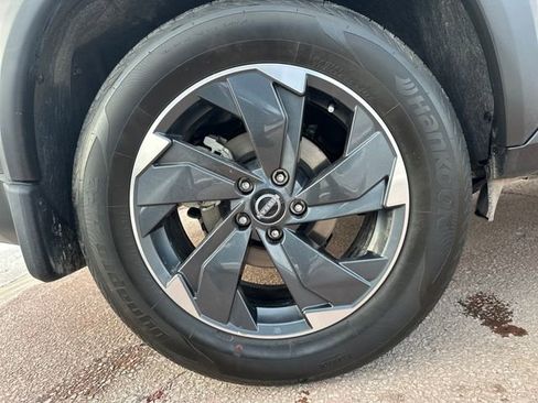 Used 2026 Nissan Rogue SV w/ Cold Weather Package image 29