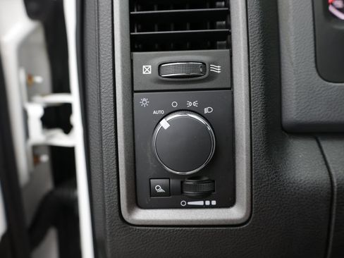 Used 2019 RAM 1500 Tradesman RWD image 14