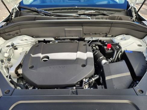 New 2026 Volvo XC90 B6 Ultra w/ Protection Package image 19