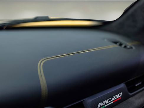 New 2024 Maserati MC20 Cielo image 31