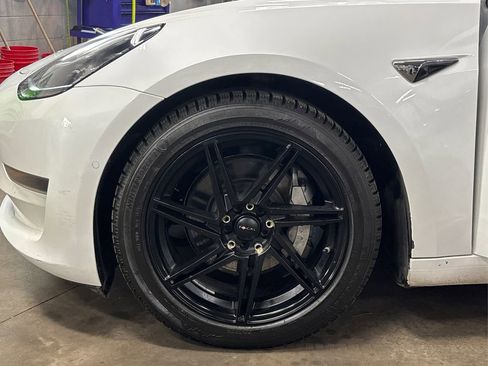 Used 2020 Tesla Model 3 Long Range image 14