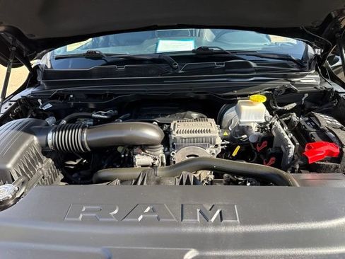 Used 2022 RAM 1500 Laramie AWD/4WD image 24