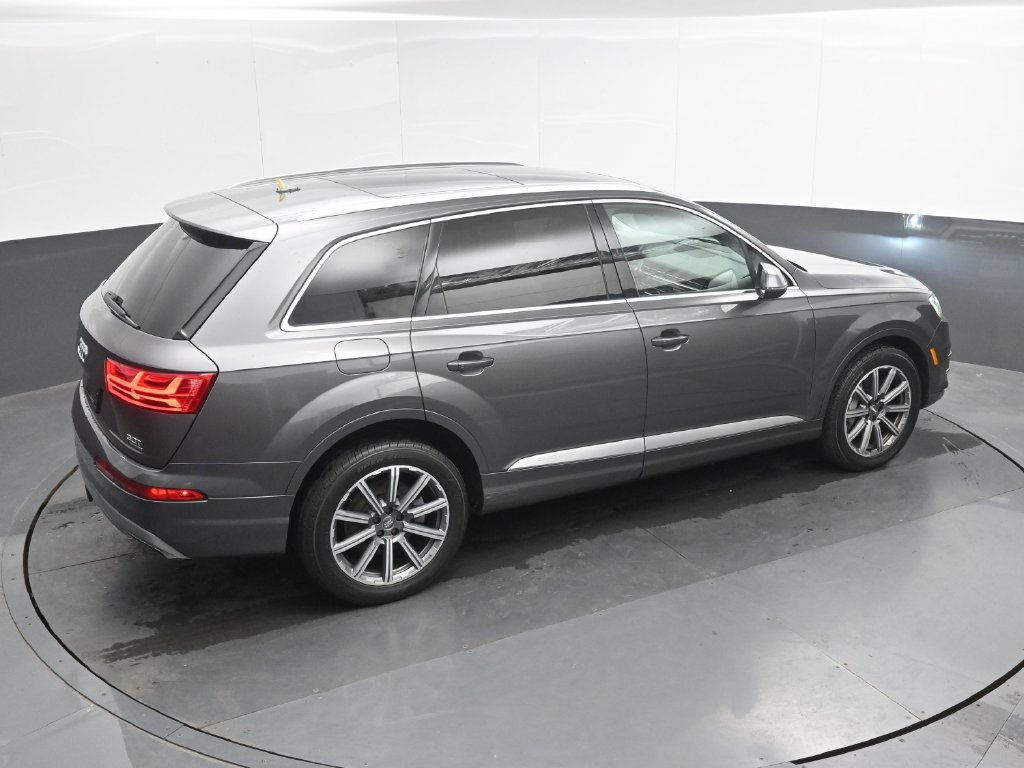 Used 2018 Audi Q7 3.0T Prestige AWD/4WD image 34