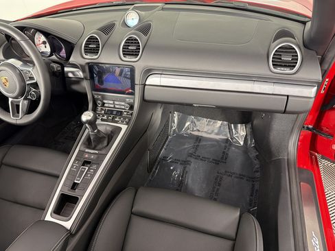 New 2025 Porsche 718 Boxster RWD image 28