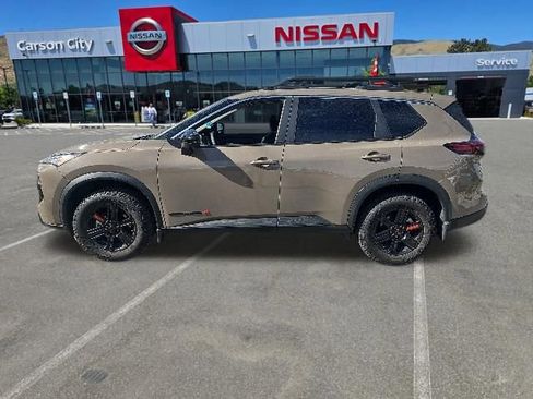 Used 2025 Nissan Rogue SV w/ Rock Creek Premium Package AWD/4WD image 1
