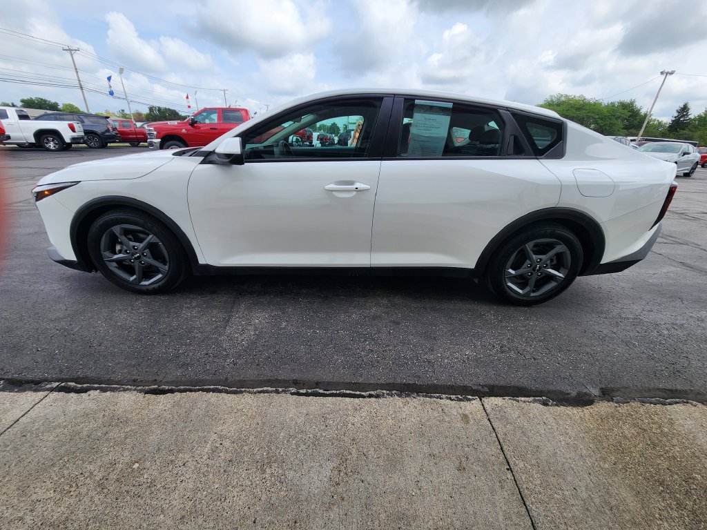 Used 2025 Kia K4 FWD image 6