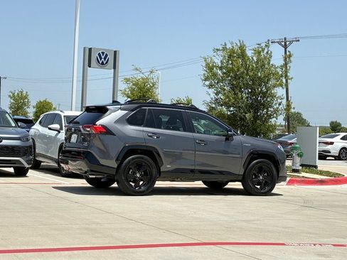 Used 2021 Toyota RAV4 XSE AWD/4WD image 8