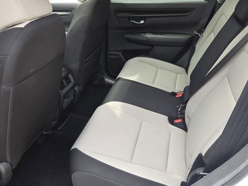 Used 2025 Honda CR-V EX image 11