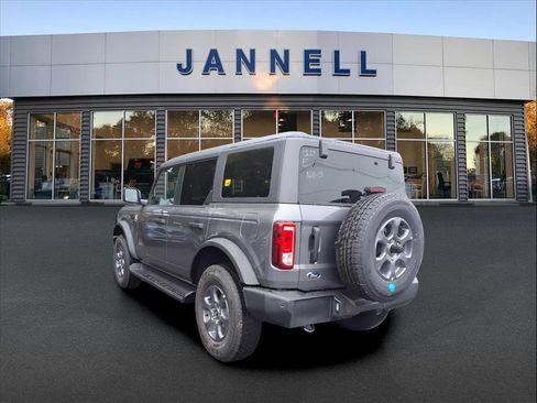 New 2025 Ford Bronco Big Bend image 4