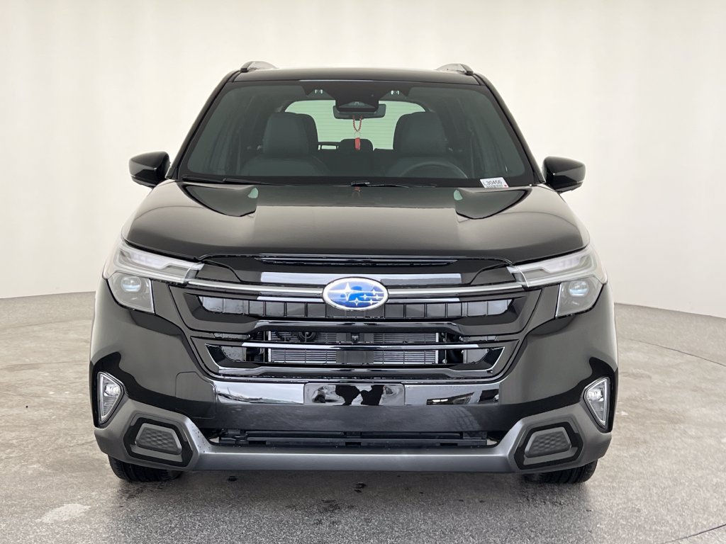 New 2026 Subaru Forester Touring AWD/4WD image 10