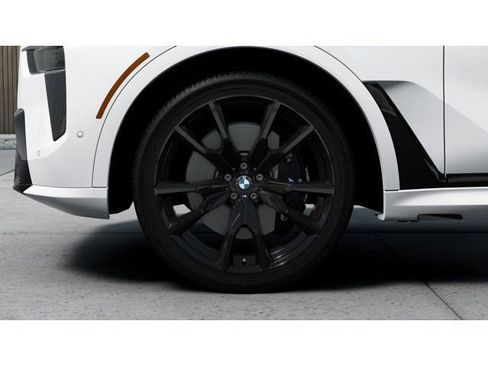 New 2027 BMW X7 M60i AWD/4WD image 7