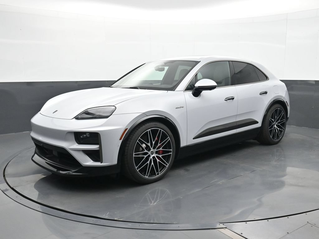 Certified 2025 Porsche Macan Turbo Electric AWD/4WD image 1