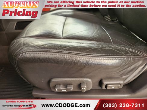 Used 2004 INFINITI QX56 4WD w/ Smart Vision Pkg image 17