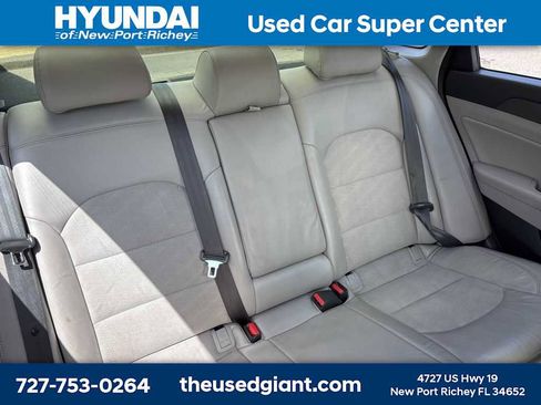 Used 2016 Hyundai Sonata Sport w/ Option Group 03 image 10