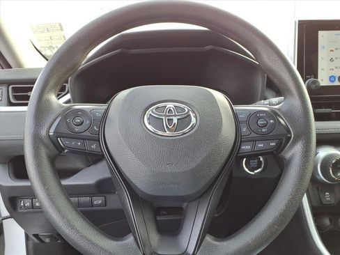 Used 2024 Toyota RAV4 XLE image 44
