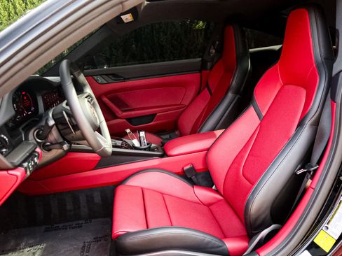 Used 2026 Porsche 911 Carrera S image 17