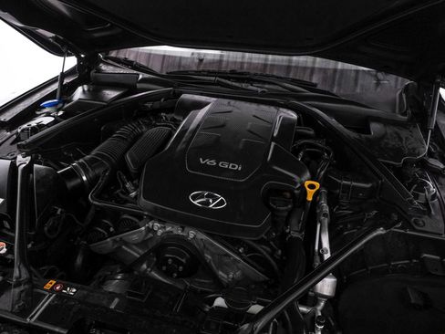Used 2015 Hyundai Genesis 3.8 w/ Option Group 02 RWD image 47