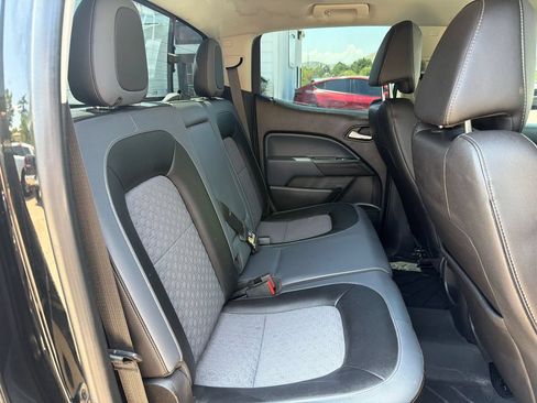 Used 2016 Chevrolet Colorado Z71 AWD/4WD image 16