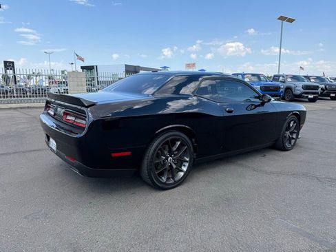 Used 2021 Dodge Challenger GT w/ Driver Convenience Group image 6