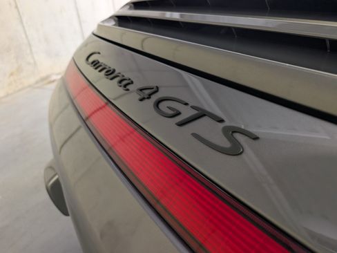 Used 2012 Porsche 911 Carrera 4 GTS image 23