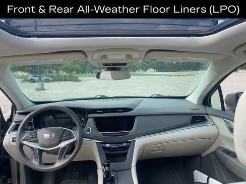 Used 2022 Cadillac XT5 Premium Luxury w/ LPO, Floor Liner Package FWD image 16