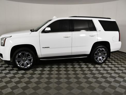 Used 2020 GMC Yukon SLT AWD/4WD image 8