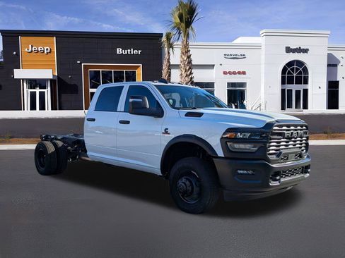 New 2026 RAM 3500 Tradesman image 8
