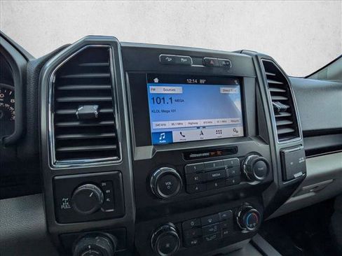 Used 2019 Ford F150 XLT w/ Equipment Group 302A Luxury AWD/4WD image 12