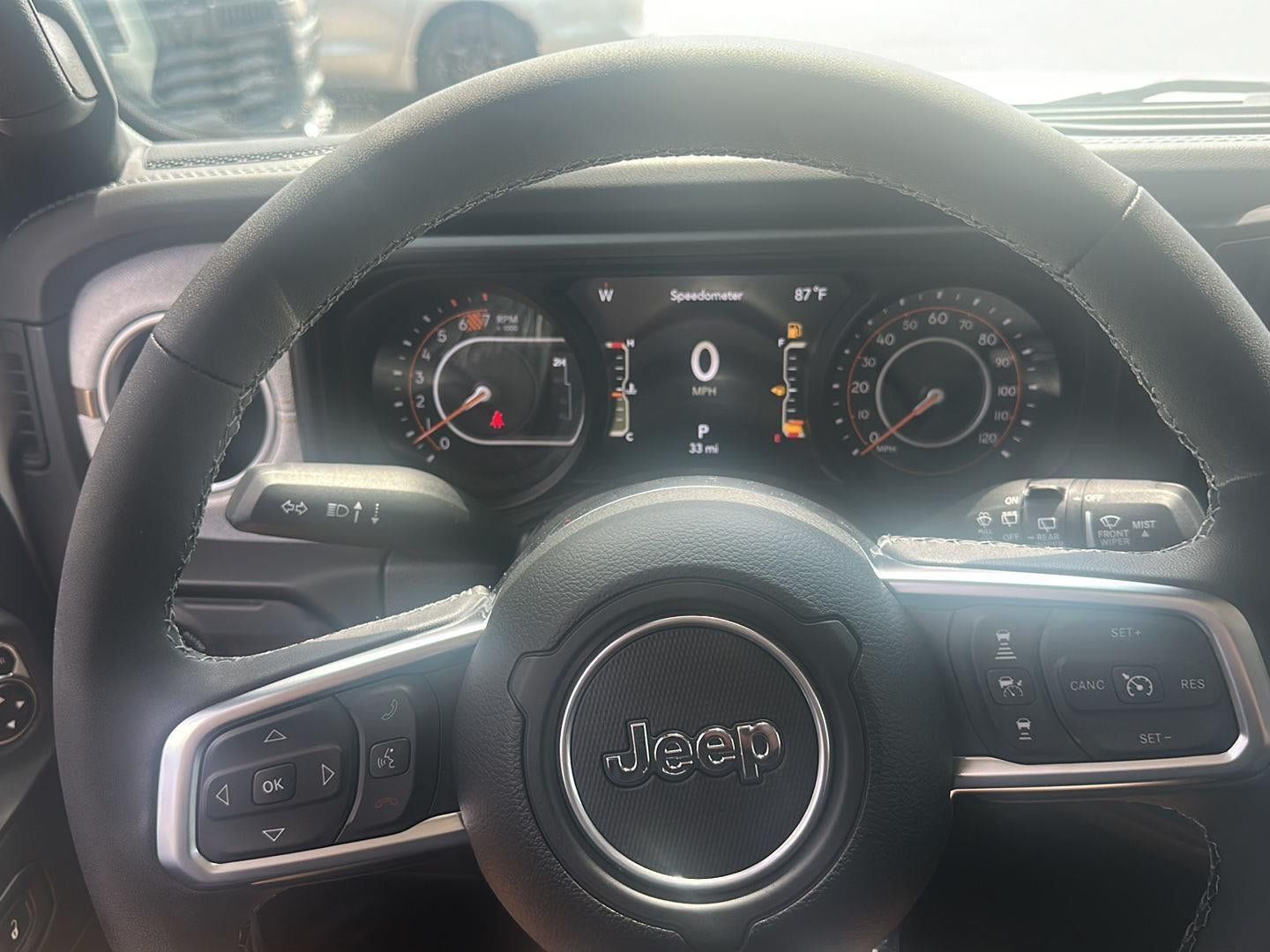 New 2025 Jeep Wrangler Unlimited Sahara w/ Safety Group AWD/4WD image 15