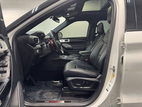 Used 2021 Ford Explorer ST w/ ST Street Pack image 14