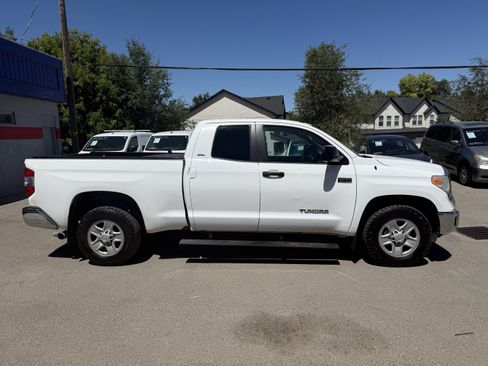 Used 2016 Toyota Tundra SR5 RWD image 3